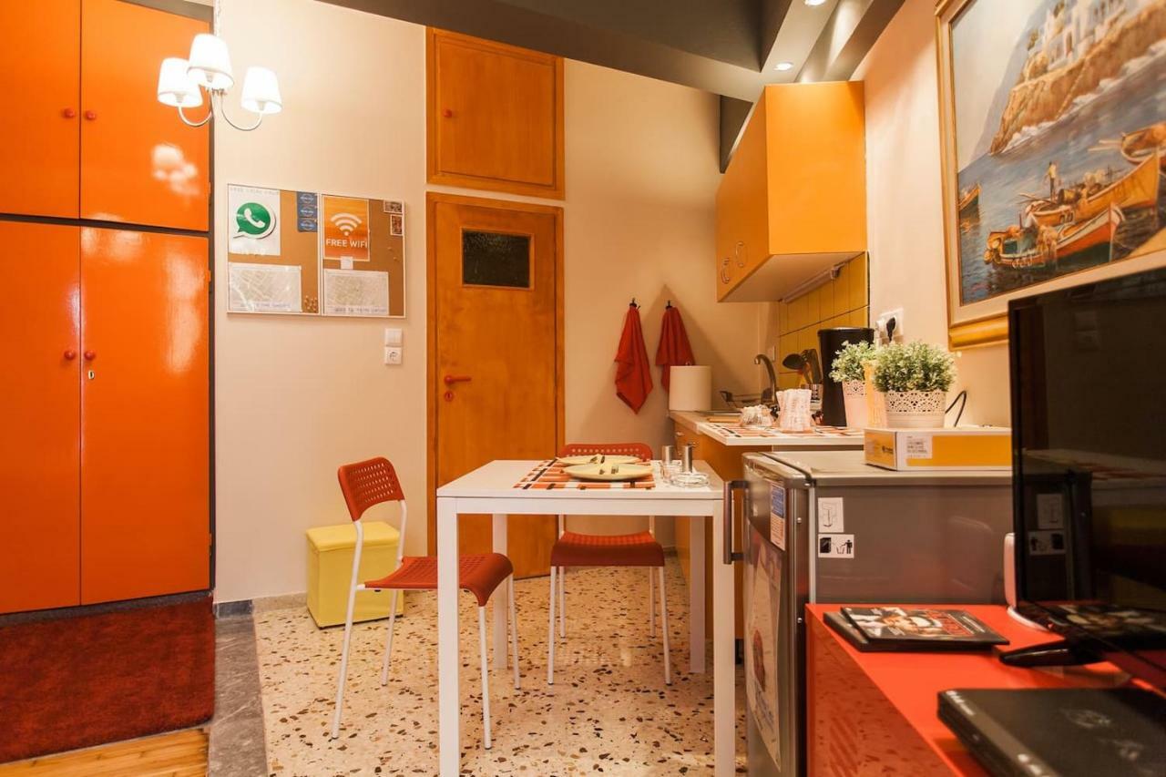 Charming 1 Double Bed Apartment Ateny Zewnętrze zdjęcie