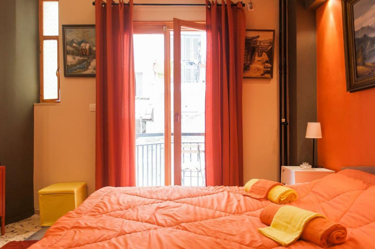 Charming 1 Double Bed Apartment Ateny Zewnętrze zdjęcie