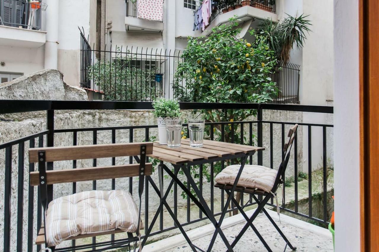 Charming 1 Double Bed Apartment Ateny Zewnętrze zdjęcie