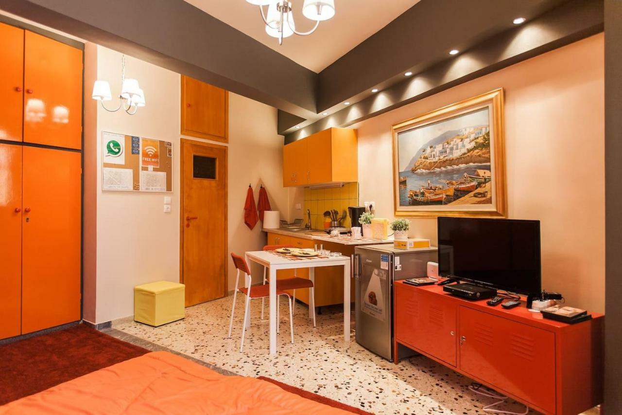 Charming 1 Double Bed Apartment Ateny Zewnętrze zdjęcie